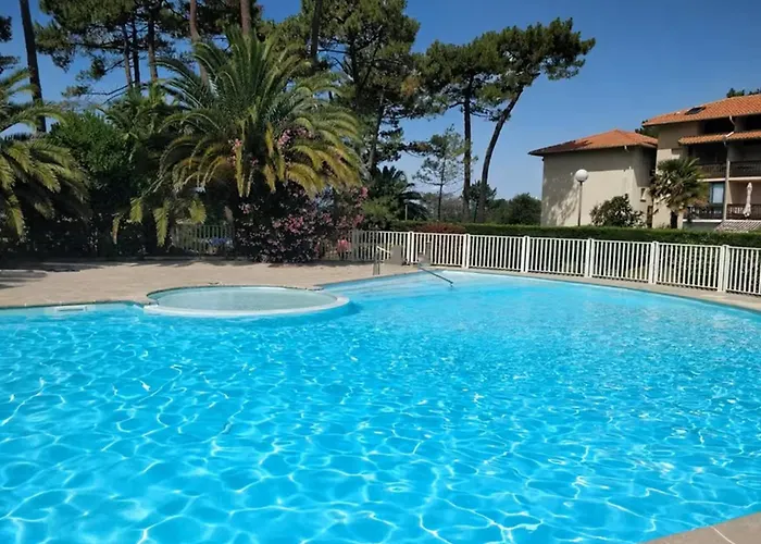 Appartement, Animaux Acceptes - Vue Piscine Et - Fr-1-379-187 Apartman *