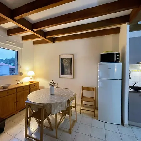 Appartement, Animaux Acceptes - Vue Piscine Et - Fr-1-379-187 Apartman *