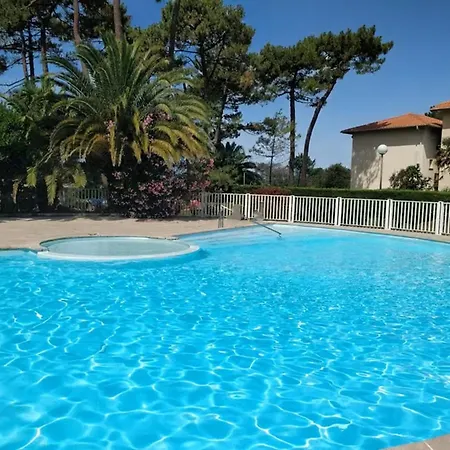Appartement, Animaux Acceptes - Vue Piscine Et - Fr-1-379-187 Apartman *